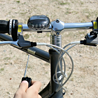Solar Led Bicycle Light with Remote Controller/Alarm